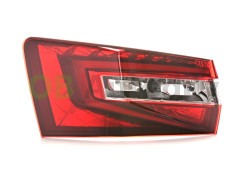 ŠKODA SUPERB III COMBI-ZADNÍ LED SVĚTLO HELLA (vnější) - levé