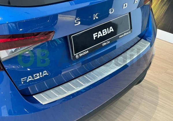 ŠKODA FABIA IV-OCHRANNÝ KRYT ZADNÍHO NÁRAZNÍKU NEREZ - broušený matný