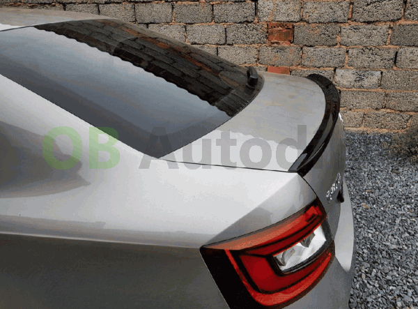 ŠKODA OCTAVIA III SEDAN-ZADNÍ SPOILER 5. DVEŘÍ - design DTM V5