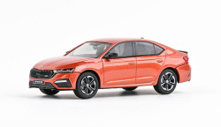 ŠKODA OCTAVIA IV RS SEDAN (2020) - 1:43 - ABREX - Oranžová Tangerine Metalíza