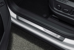 ŠKODA KODIAQ-DEKORATIVNÍ KRYTY PRAHŮ KODIAQ s plastem original - 4 ks
