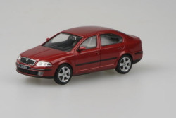 ŠKODA OCTAVIA II SEDAN (2004) - 1:43 - ABREX - Červená Flamenco Metalíza