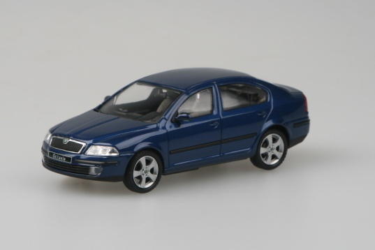 ŠKODA OCTAVIA II SEDAN (2004) - 1:43 - ABREX - Modrá Hlubinná Metalíza