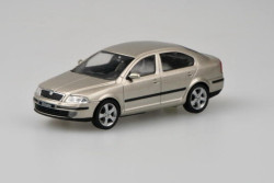 ŠKODA OCTAVIA II SEDAN (2004) - 1:43 - ABREX - Béžová Sahara Metalíza