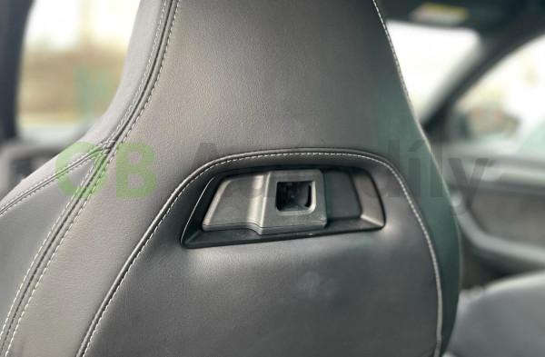 SMART HOLDER ŠKODA - ADAPTÉR pro SPORTOVNÍ SEDADLA (RS, SPORTLINE) original