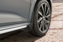 ŠKODA KAMIQ-PŘEDNÍ LAPAČE NEČISTOT original - sada