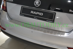 ŠKODA RAPID SPACEBACK-OCHRANNÝ KRYT ZADNÍHO NÁRAZNÍKU (ALU-FROST) NEREZ - větší