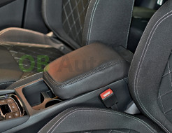 Škoda Karoq-Kožený potah loketní opěrky Jumbo Box - černé prošití
