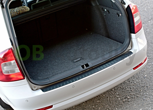 Škoda Octavia II combi-Ochranný kryt zadního nárazníku - černý