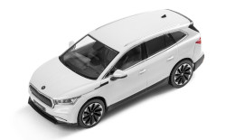 ŠKODA ENYAQ iV - 1:43 - i-SCALE - bílá Moon