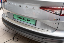 ŠKODA ENYAQ iV-OCHRANNÝ KRYT ZADNÍHO NÁRAZNÍKU NEREZ - broušený matný