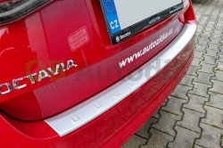Škoda Octavia IV combi-Kryt zadního nárazníku (design VV) - stříbrný