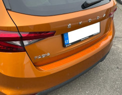 ŠKODA FABIA IV-OCHRANNÝ KRYT ZADNÍHO NÁRAZNÍKU - orange metallic