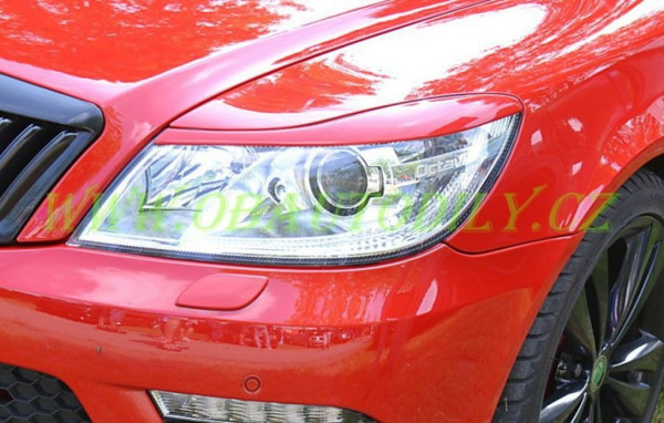 Škoda Octavia II facelift-Mračítka předních světel Sportive - corrida red (F3K)