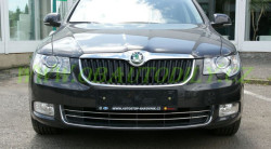 ŠKODA SUPERB II-NEREZ LIŠTY PŘEDNÍHO NÁRAZNÍKU OMSA - 6 ks