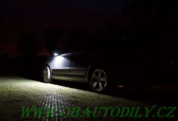 MEGA POWER LED OSVĚTLENÍ NÁSTUPNÍHO PROSTORU pro vozy ŠKODA - 2 ks