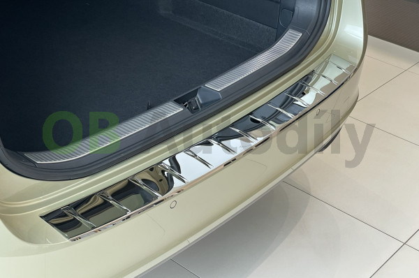 Škoda Superb IV combi-Kryt zadního nárazníku nerez AVISA - chromový lesk