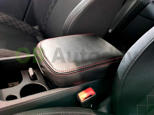 Škoda Karoq-Kožený potah loketní opěrky Jumbo Box - červené prošití