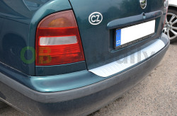 Škoda Octavia sedan-Ochranný kryt zadního nárazníku - stříbrný