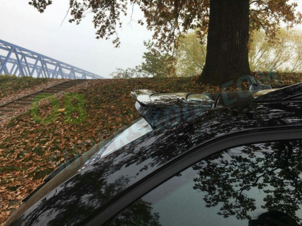 Škoda Octavia III combi-Střešní spoiler V1S pátých dveří glossy black