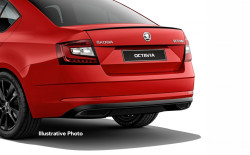 ŠKODA OCTAVIA III facelift-SPOILER ZADNÍHO NÁRAZNÍKU original - černá metalíza