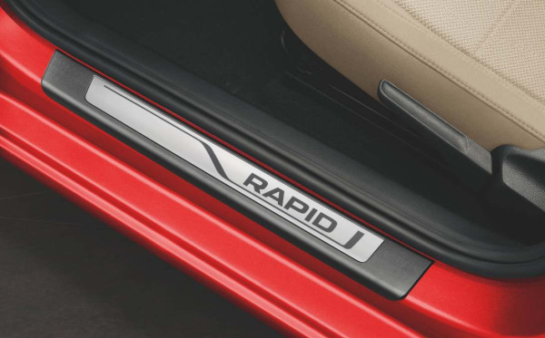 ŠKODA RAPID-DEKORATIVNÍ PRAHOVÉ LIŠTY (4 ks) original - stříbrné