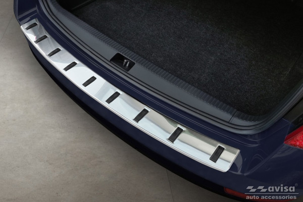 Škoda Octavia III combi fl-Kryt zadního nárazníku nerez AVISA Strong - stříbrný