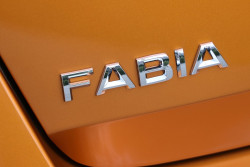 ŠKODA FABIA II facelift, FABIA III + IV-ZADNÍ NÁPIS FABIA original - chromový