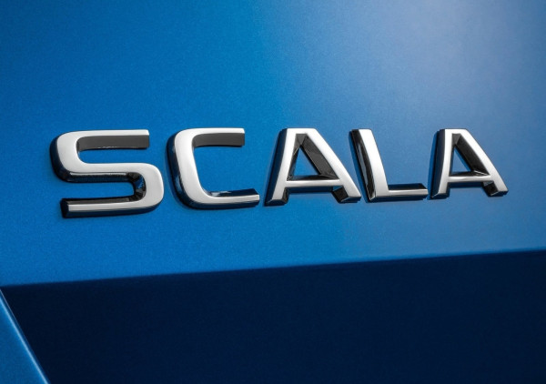 Škoda Scala-Zadní nápis SCALA original - chromový