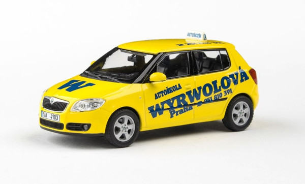 ŠKODA FABIA II (2006) HB - 1:43 - ABREX - AUTOŠKOLA WYRWOLOVÁ